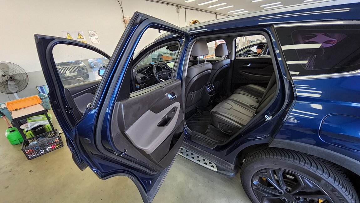 HYUNDAI SANTA FE (TM) R2.0 2WD EXCLUSIVE SPECIAL 2019 - zdjęcie 20