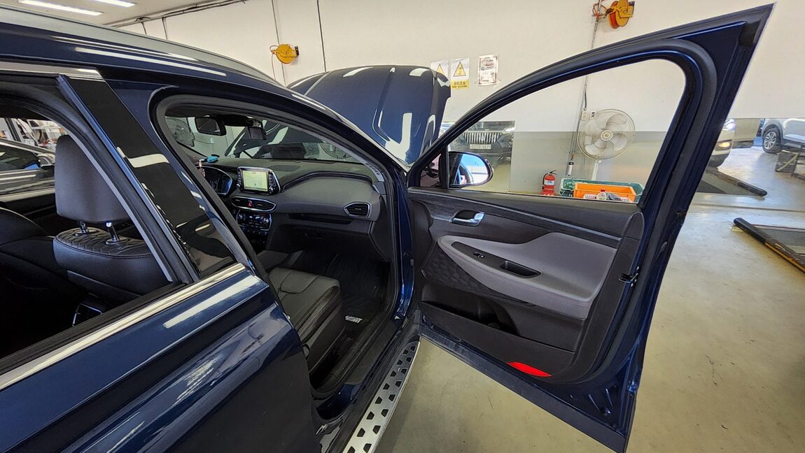 HYUNDAI SANTA FE (TM) R2.0 2WD EXCLUSIVE SPECIAL 2019 - zdjęcie 14