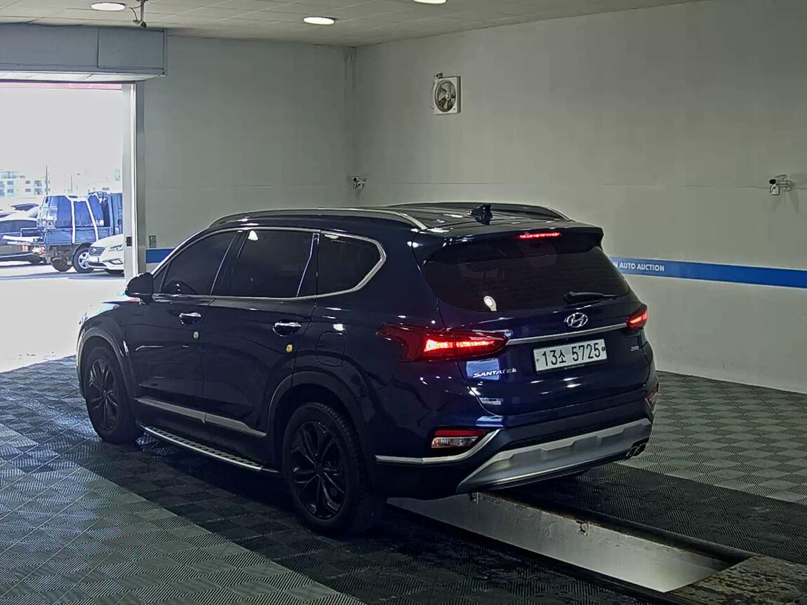 HYUNDAI SANTA FE (TM) R2.0 2WD EXCLUSIVE SPECIAL 2019 - zdjęcie 6