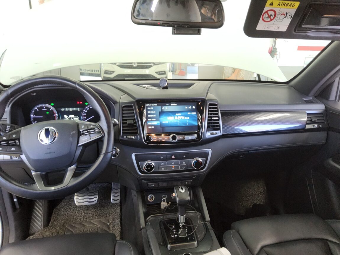 KG MOBILITY (SSANGYONG) REXTON SPORTS 2.2 4WD PRESTIGE SPECIAL 2021 - zdjęcie 11