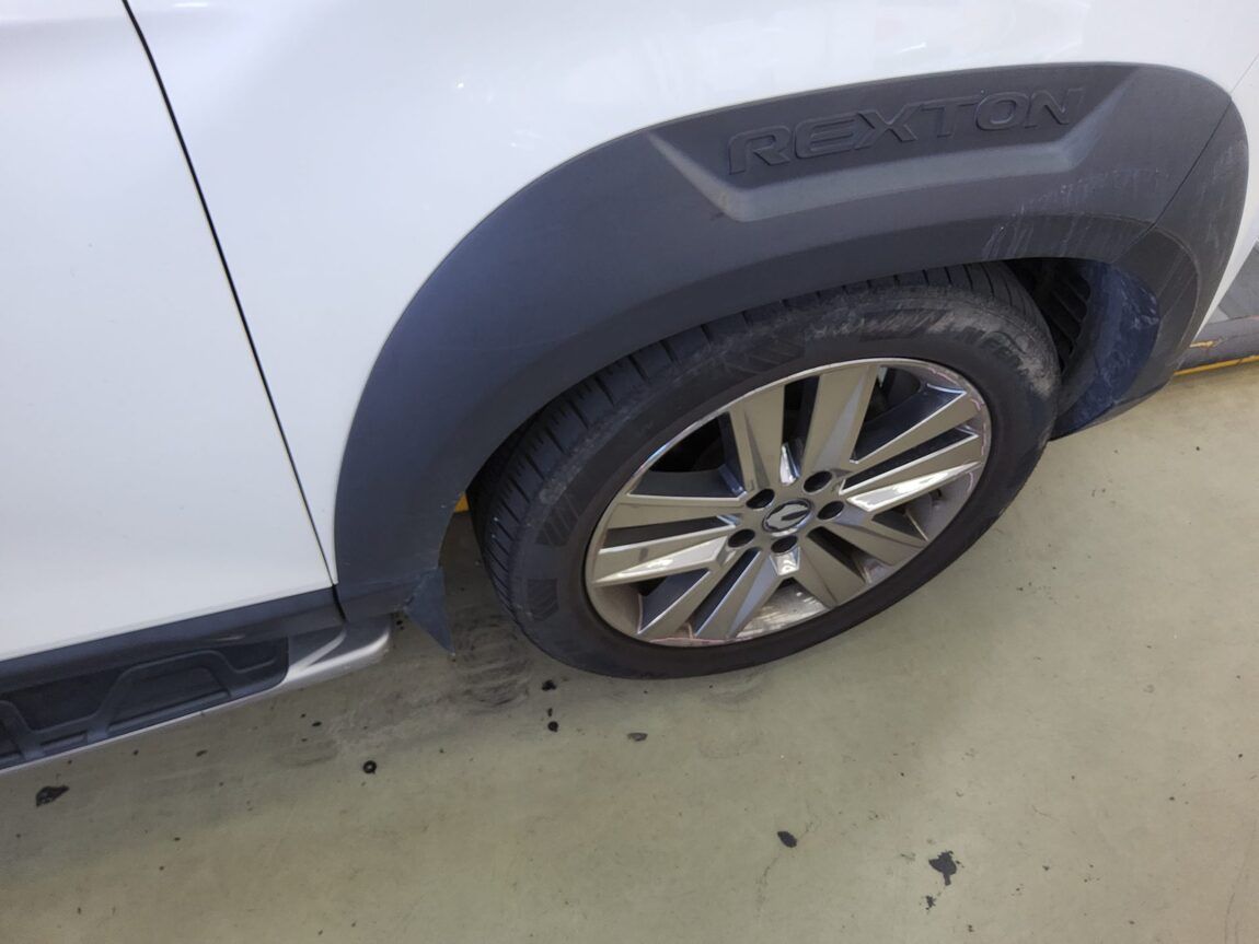 KG MOBILITY (SSANGYONG) REXTON SPORTS 2.2 4WD PRESTIGE SPECIAL 2021 - zdjęcie 21