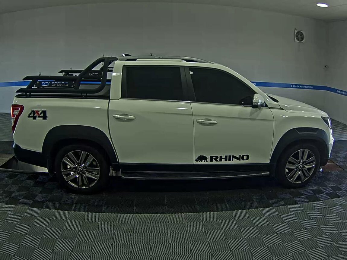 KG MOBILITY (SSANGYONG) REXTON SPORTS 2.2 4WD PRESTIGE SPECIAL 2021 - zdjęcie 4