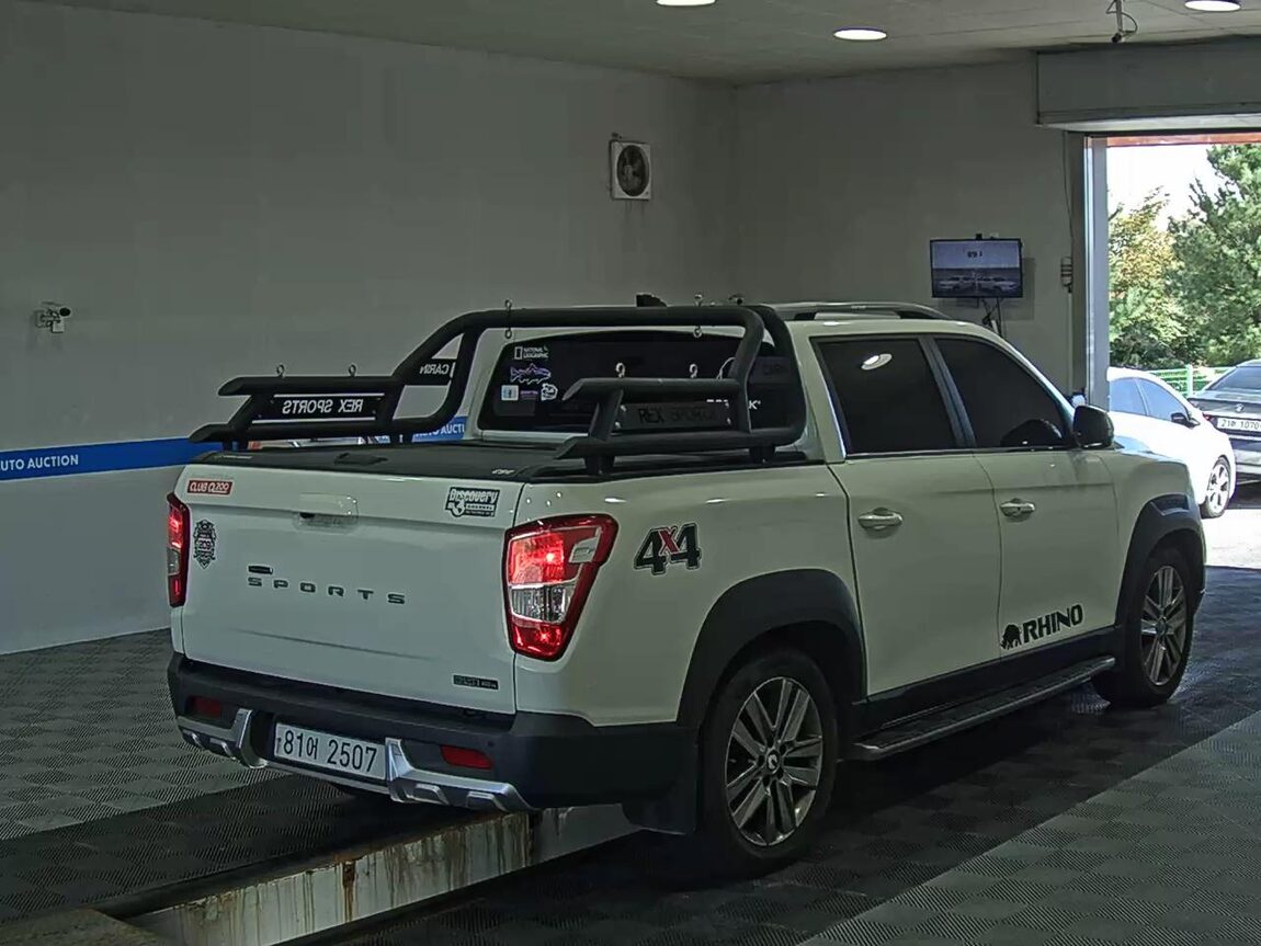 KG MOBILITY (SSANGYONG) REXTON SPORTS 2.2 4WD PRESTIGE SPECIAL 2021 - zdjęcie 5