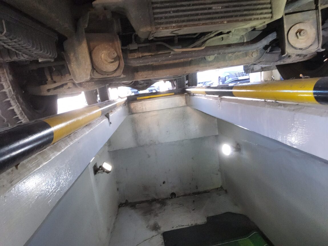 HYUNDAI PORTER II CRDi SUPER CAB EXTRA LONG WHEELBASE PLUS 2014 - zdjęcie 16