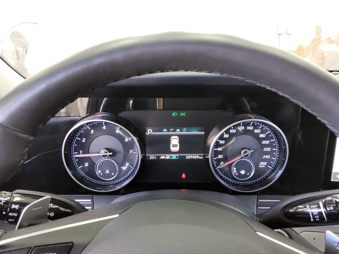 HYUNDAI THE NEW GRANDEUR IG LPi 3.0 RENTAL CAR MODERN 2023 - zdjęcie 9