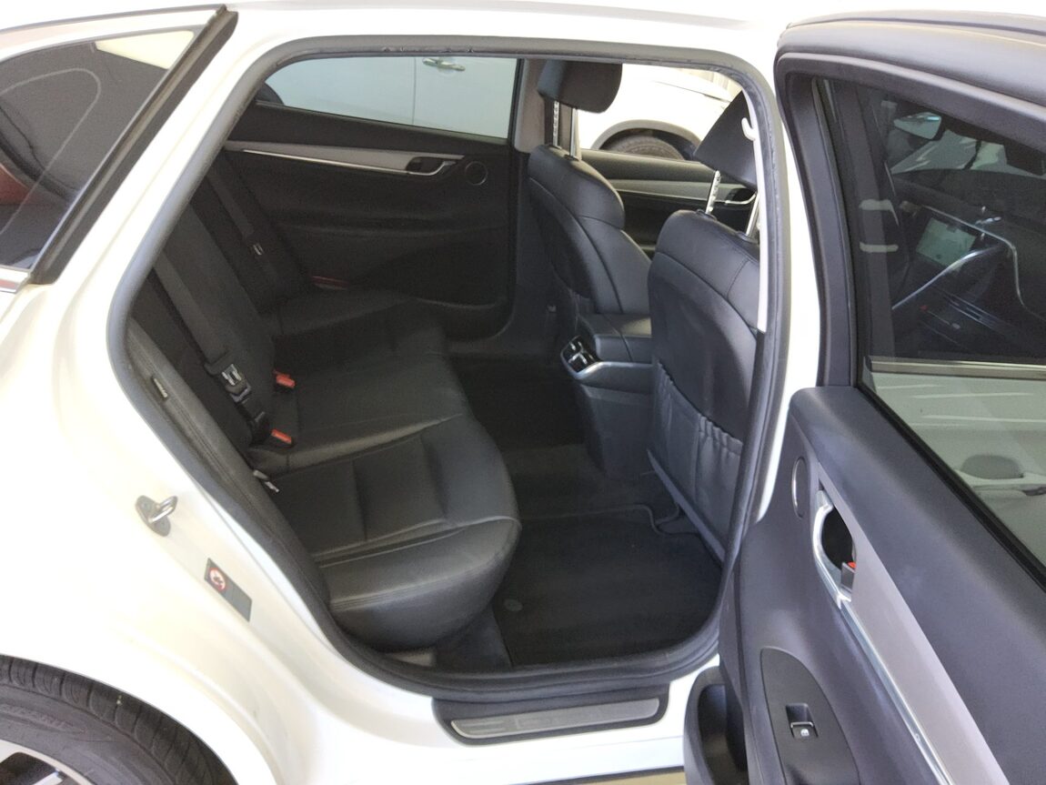 HYUNDAI THE NEW GRANDEUR IG LPi 3.0 RENTAL CAR MODERN 2023 - zdjęcie 13