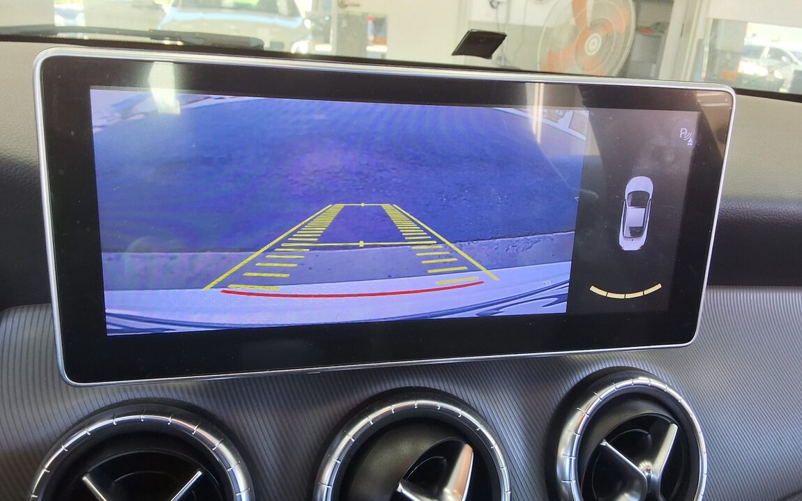MERCEDES-BENZ CLA-CLASS CLA200 CDI 2014 - zdjęcie 19