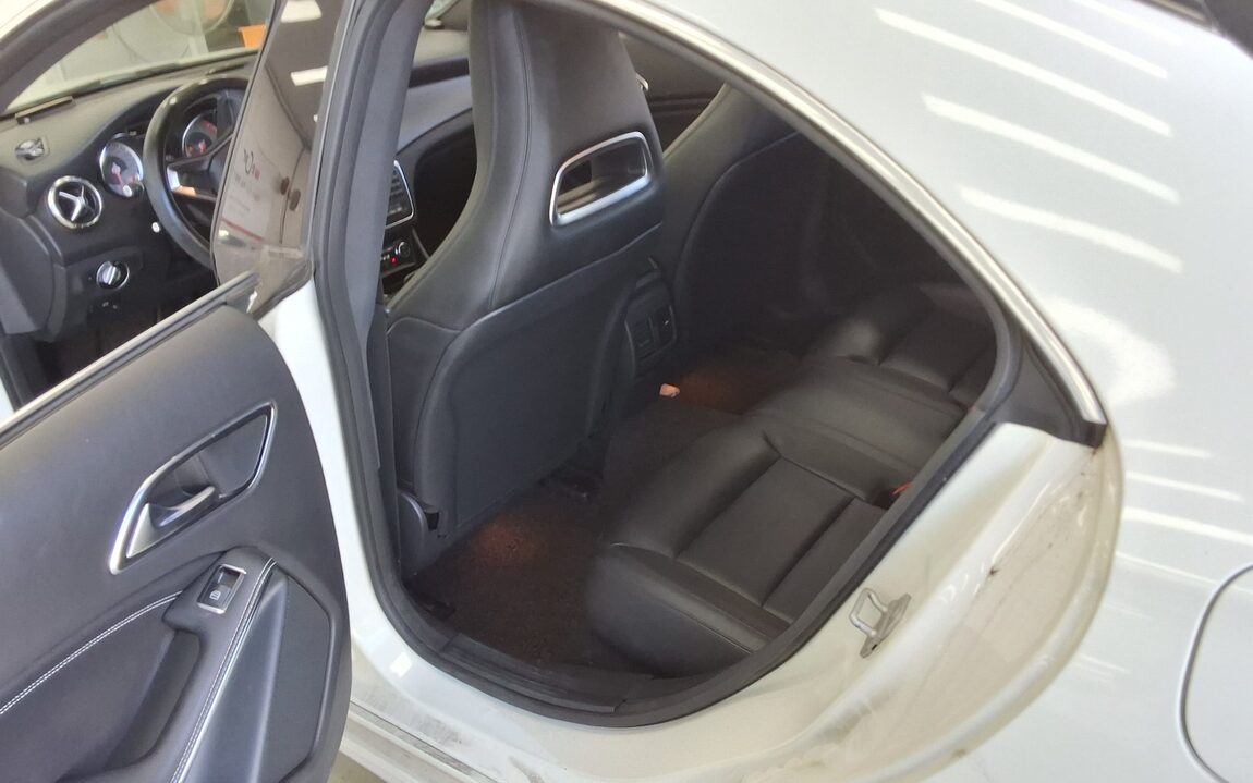 MERCEDES-BENZ CLA-CLASS CLA200 CDI 2014 - zdjęcie 12
