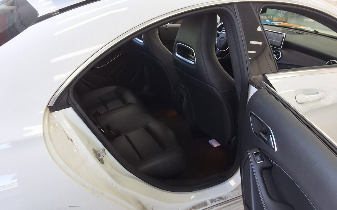 MERCEDES-BENZ CLA-CLASS CLA200 CDI 2014 - zdjęcie 13