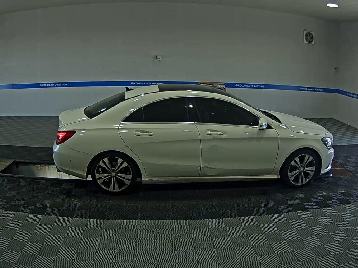 MERCEDES-BENZ CLA-CLASS CLA200 CDI 2014 - zdjęcie 4