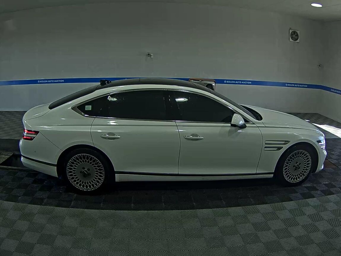 GENESIS THE ALL NEW G80 GASOLINE 2.5 AWD BASE MODEL 2023 - zdjęcie 4