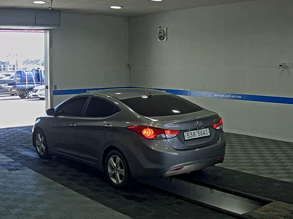 HYUNDAI AVANTE MD M16 GDi LUXURY 2011 - zdjęcie 6
