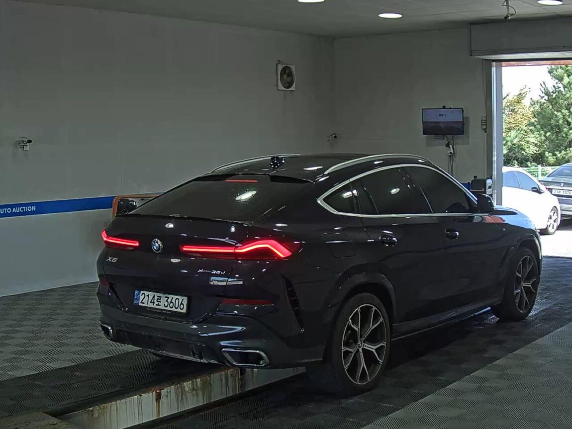 BMW X6 (3RD GEN) 30d xDRIVE M SPORT PACK 2021 - zdjęcie 5