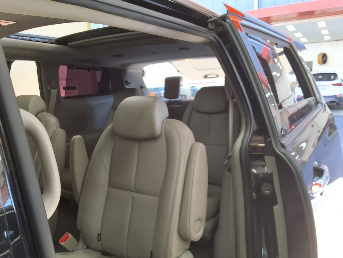 KIA ALL NEW CARNIVAL 9-SEATER DIESEL NOBLESSE 2015 - zdjęcie 13