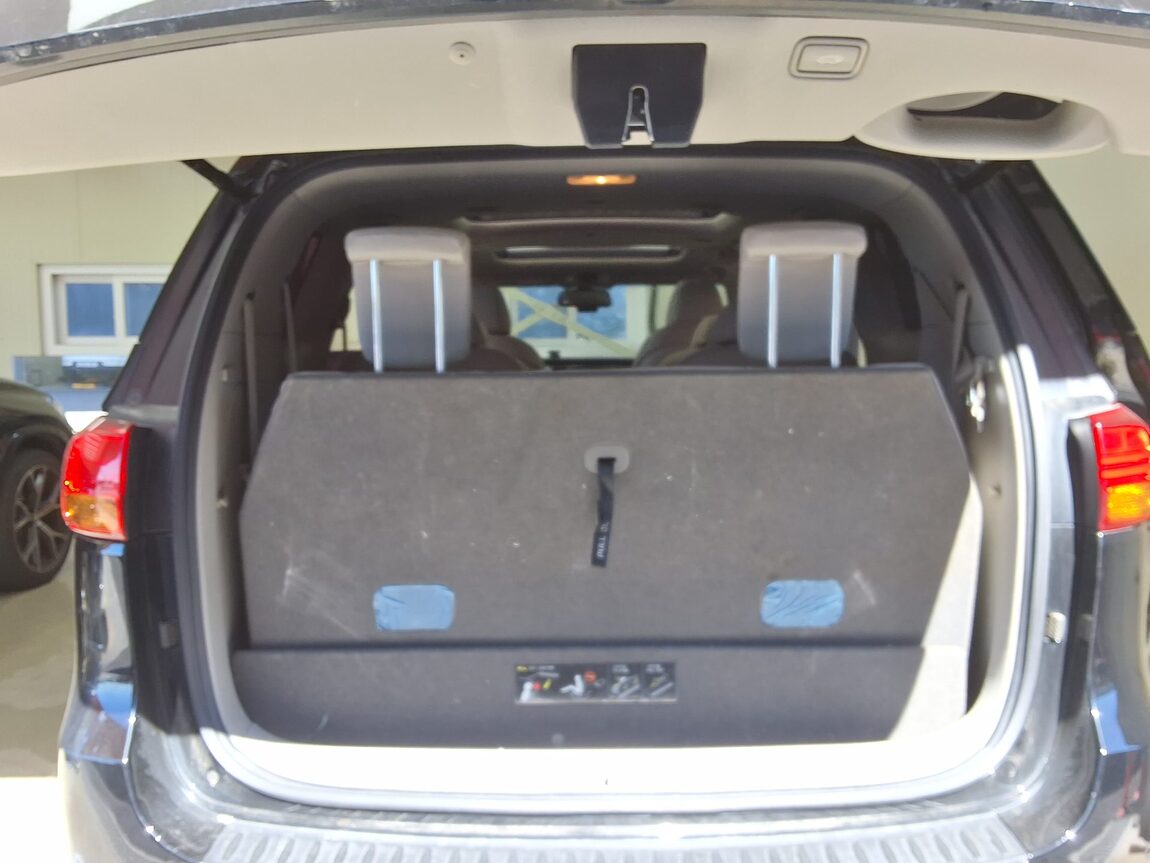KIA ALL NEW CARNIVAL 9-SEATER DIESEL NOBLESSE 2015 - zdjęcie 16