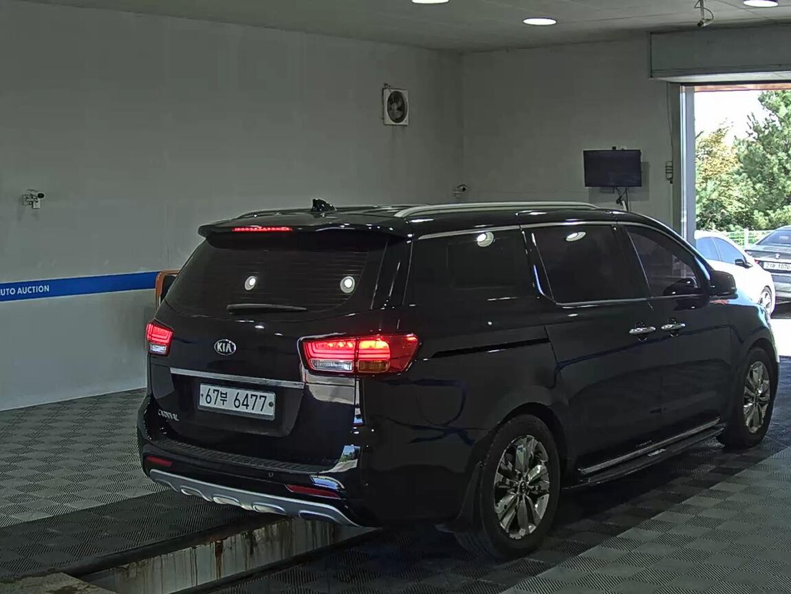 KIA ALL NEW CARNIVAL 9-SEATER DIESEL NOBLESSE 2015 - zdjęcie 5