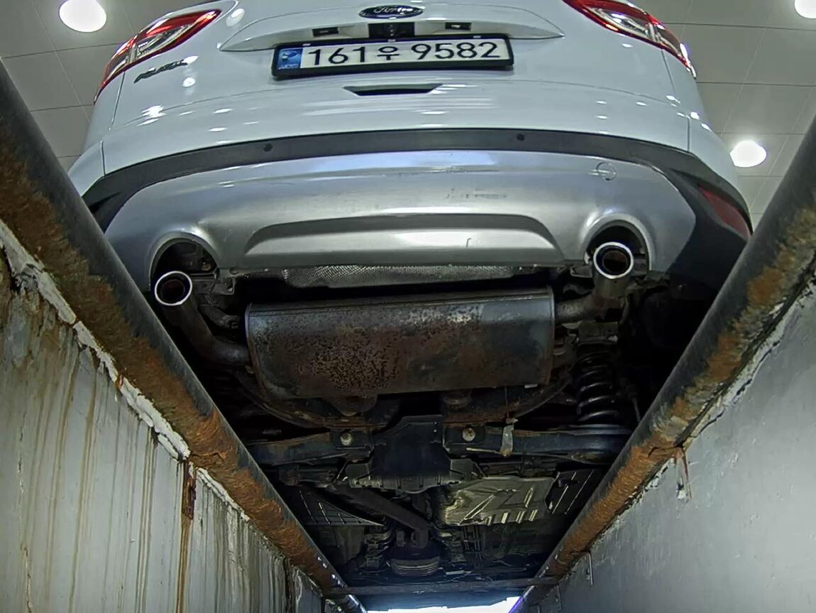 FORD KUGA 2.0 DIESEL TREND 2016 - zdjęcie 8