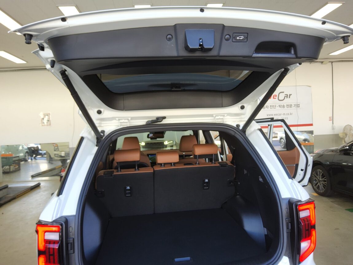 KG MOBILITY (SSANGYONG) TORRES 1.5 GDI-T 2WD LIMITED BLACK EDITION 2024 - zdjęcie 15