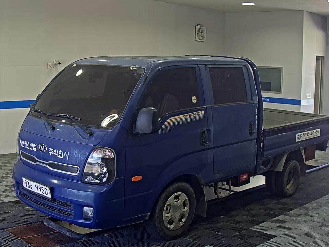 KIA BONGO III CARGO CRDi DOUBLE CAB EXTRA LONG WHEELBASE 2015 - zdjęcie 2