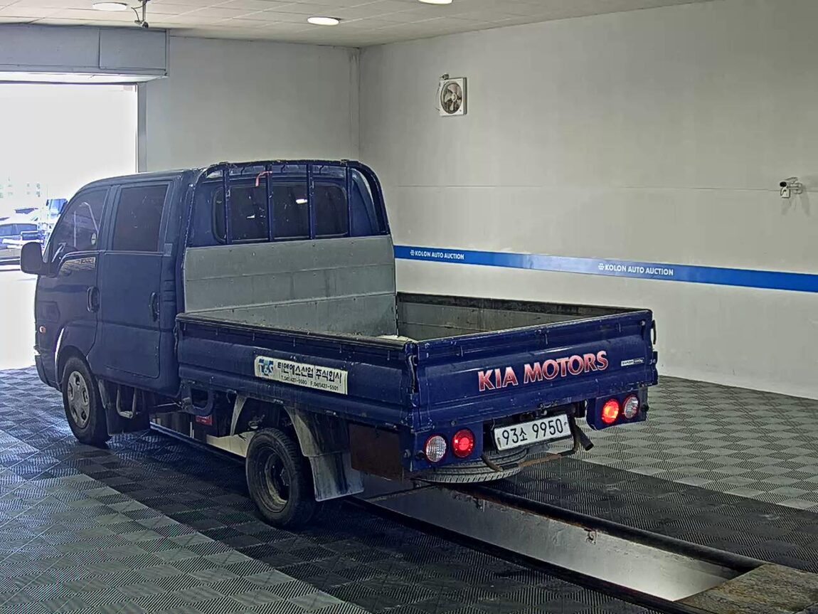 KIA BONGO III CARGO CRDi DOUBLE CAB EXTRA LONG WHEELBASE 2015 - zdjęcie 6