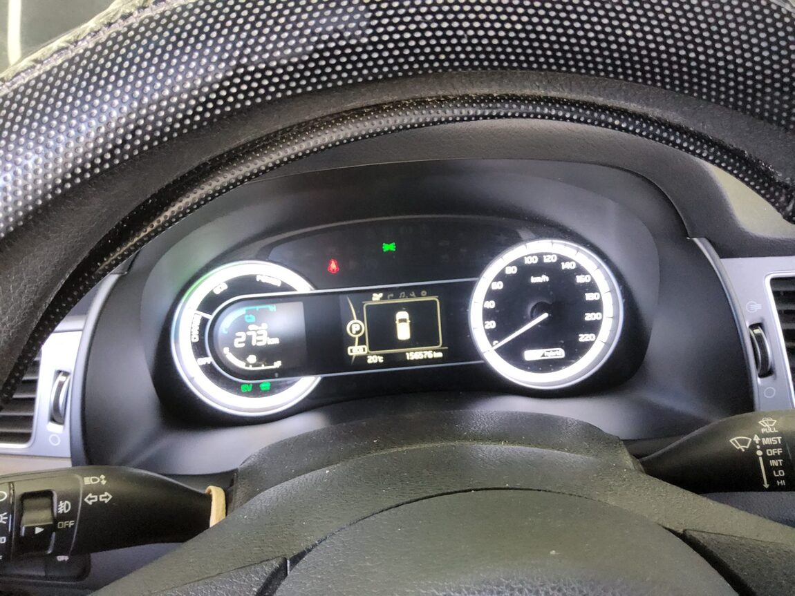 KIA NIRO 1.6 HYBRID LUXURY 2017 - zdjęcie 9