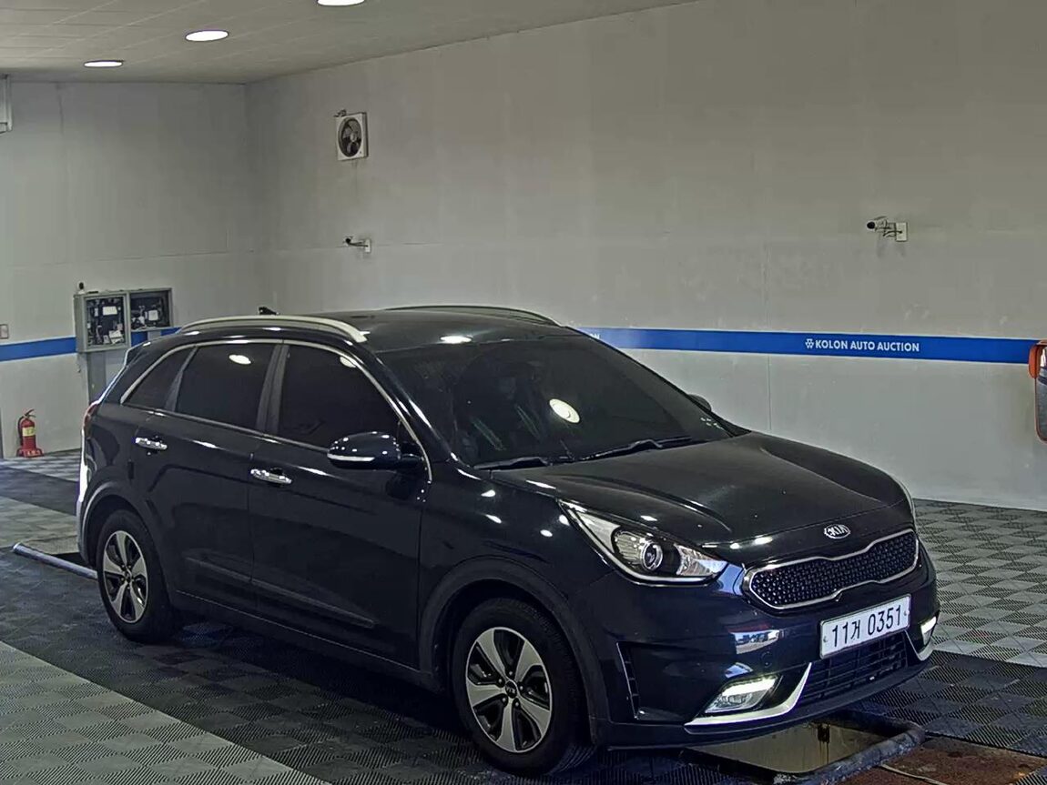 KIA NIRO 1.6 HYBRID LUXURY 2017 - zdjęcie 3