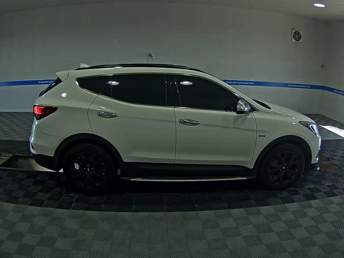 HYUNDAI SANTA FE THE PRIME DIESEL R2.0 2WD 1 MILLION 2017 - zdjęcie 4
