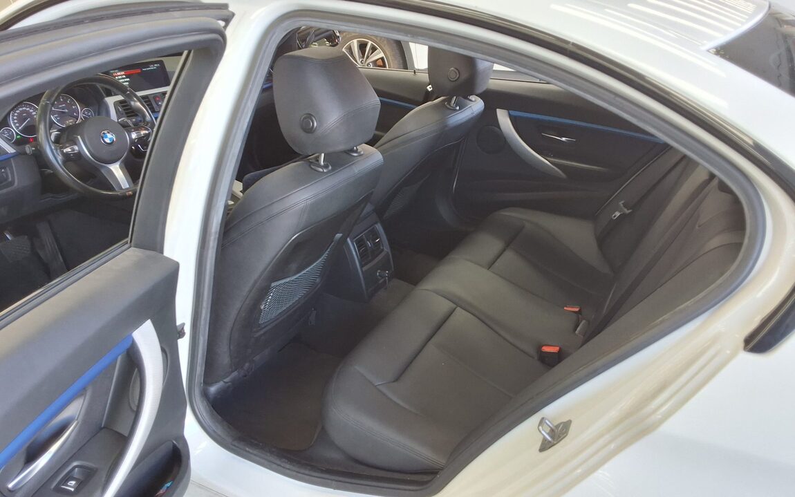 BMW 3 SERIES (6TH GEN) 320d M SPORT 2017 - zdjęcie 12