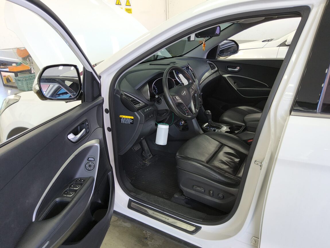 HYUNDAI SANTA FE THE PRIME DIESEL R2.0 2WD EXCLUSIVE 2016 - zdjęcie 10