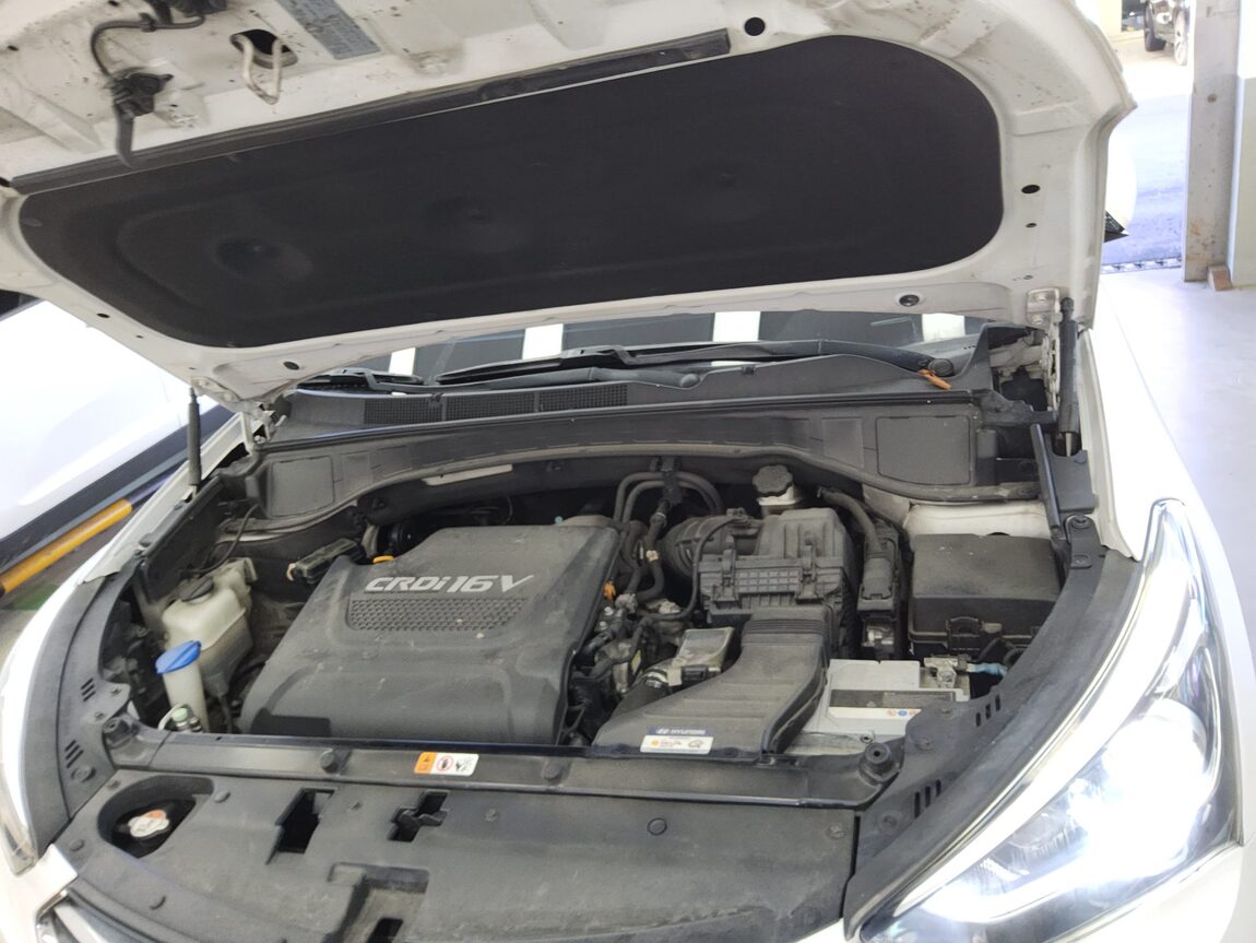 HYUNDAI SANTA FE THE PRIME DIESEL R2.0 2WD EXCLUSIVE 2016 - zdjęcie 21