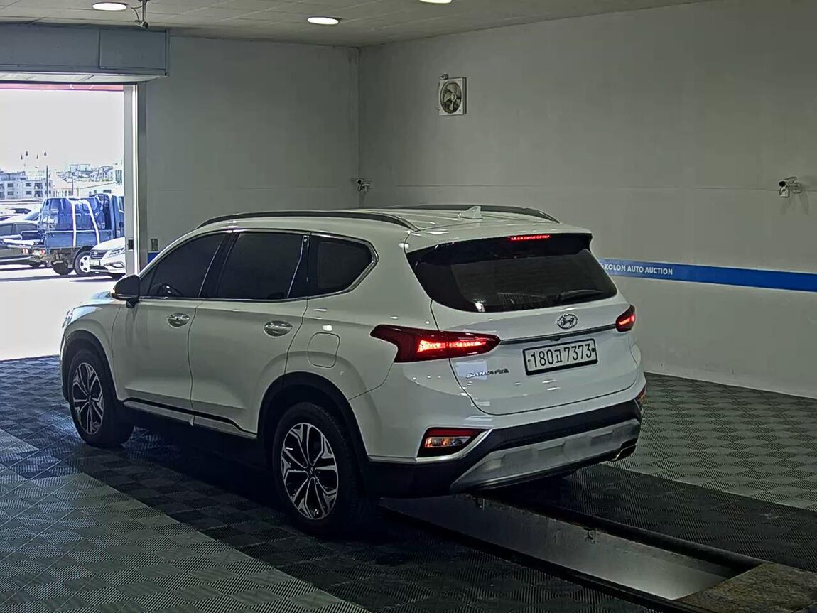 HYUNDAI SANTA FE (TM) 2.0T GDi 2WD PRESTIGE 2020 - zdjęcie 6