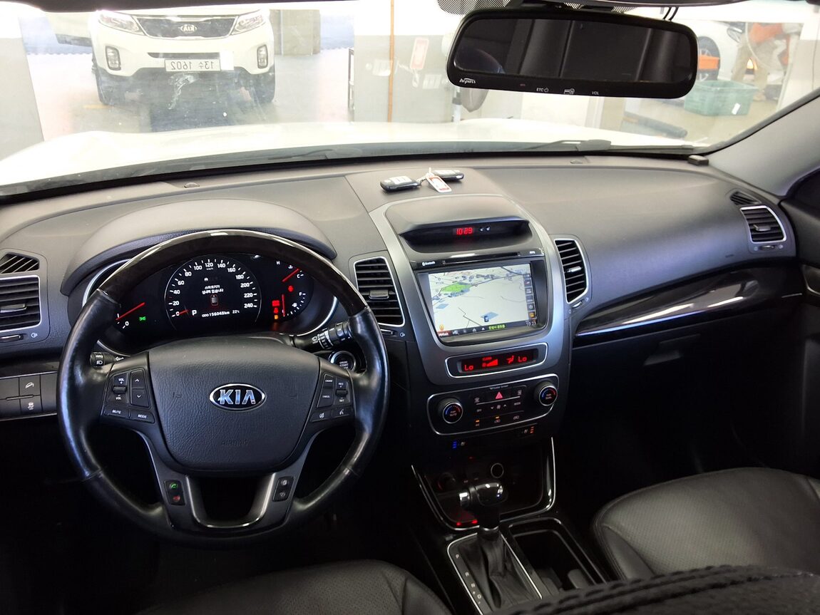 KIA NEW SORENTO R R2.0 2WD LIMITED 2013 - zdjęcie 11