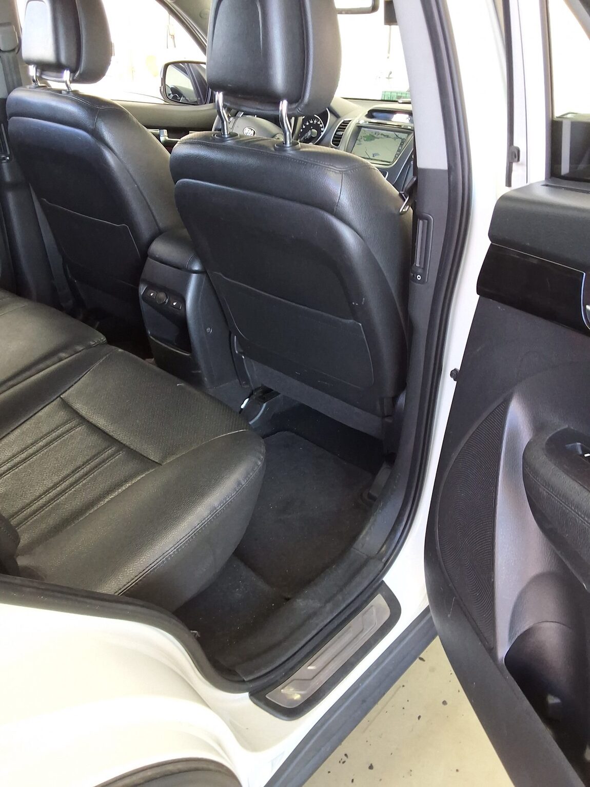 KIA NEW SORENTO R R2.0 2WD LIMITED 2013 - zdjęcie 13