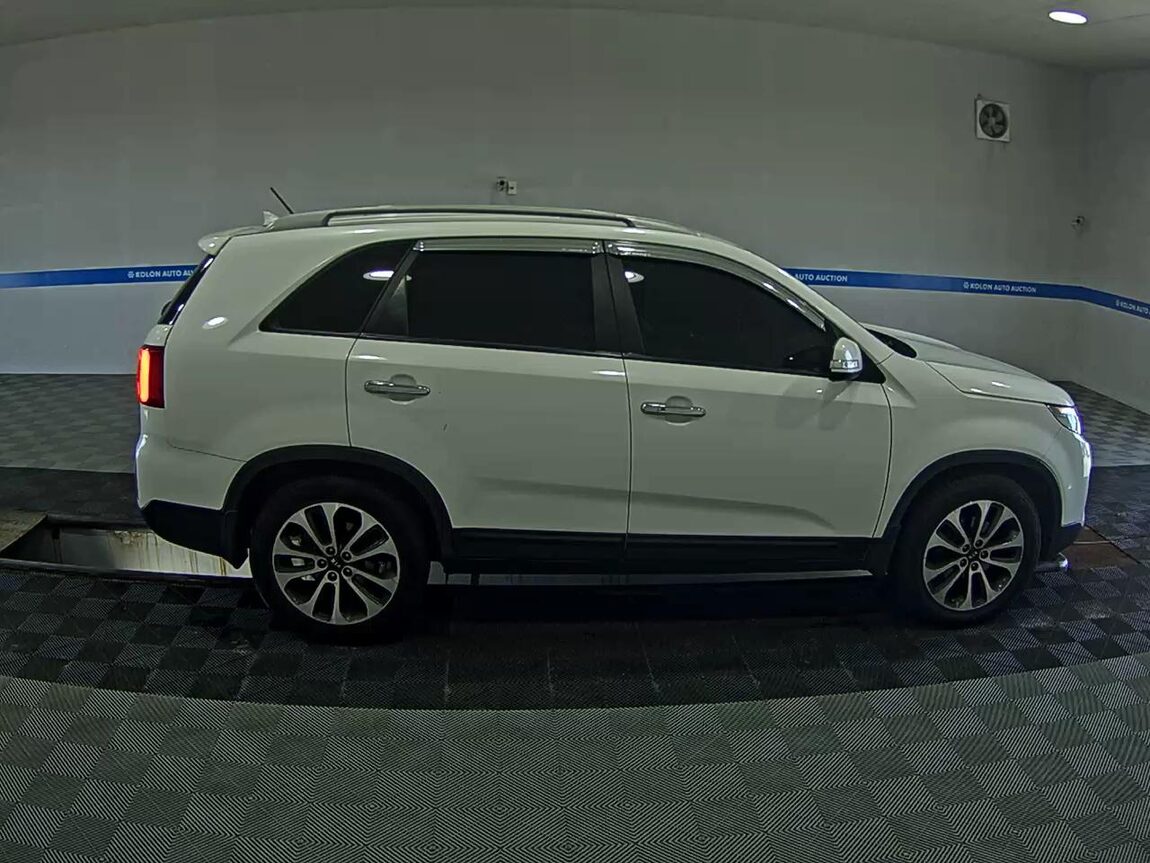 KIA NEW SORENTO R R2.0 2WD LIMITED 2013 - zdjęcie 4