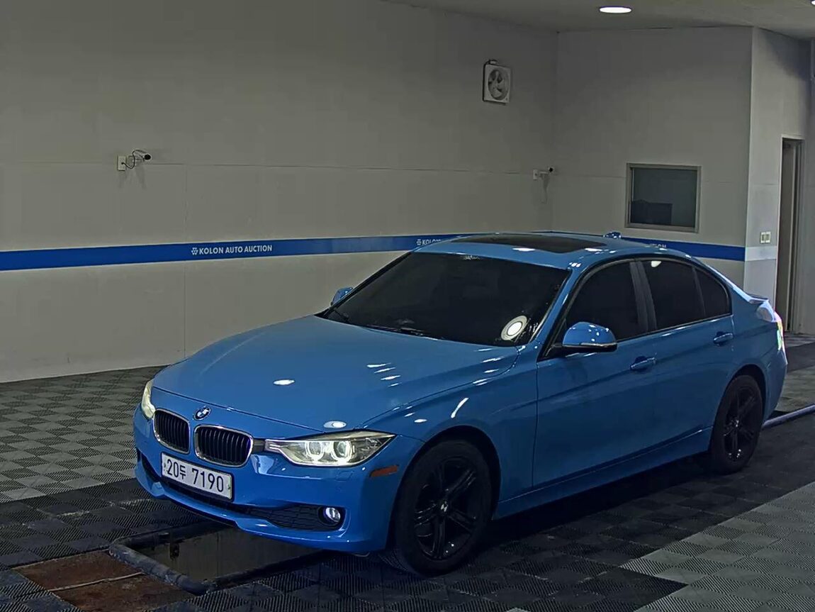 BMW 3 SERIES (6TH GEN) 320d xDRIVE 2013 - zdjęcie 2