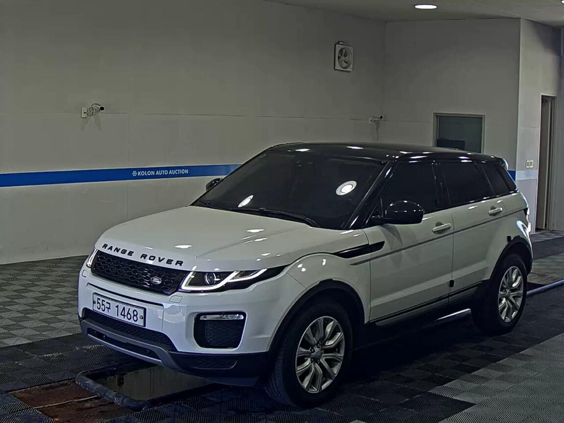 LAND ROVER RANGE ROVER EVOQUE 2.0 TD4 SE 2018 - zdjęcie 2