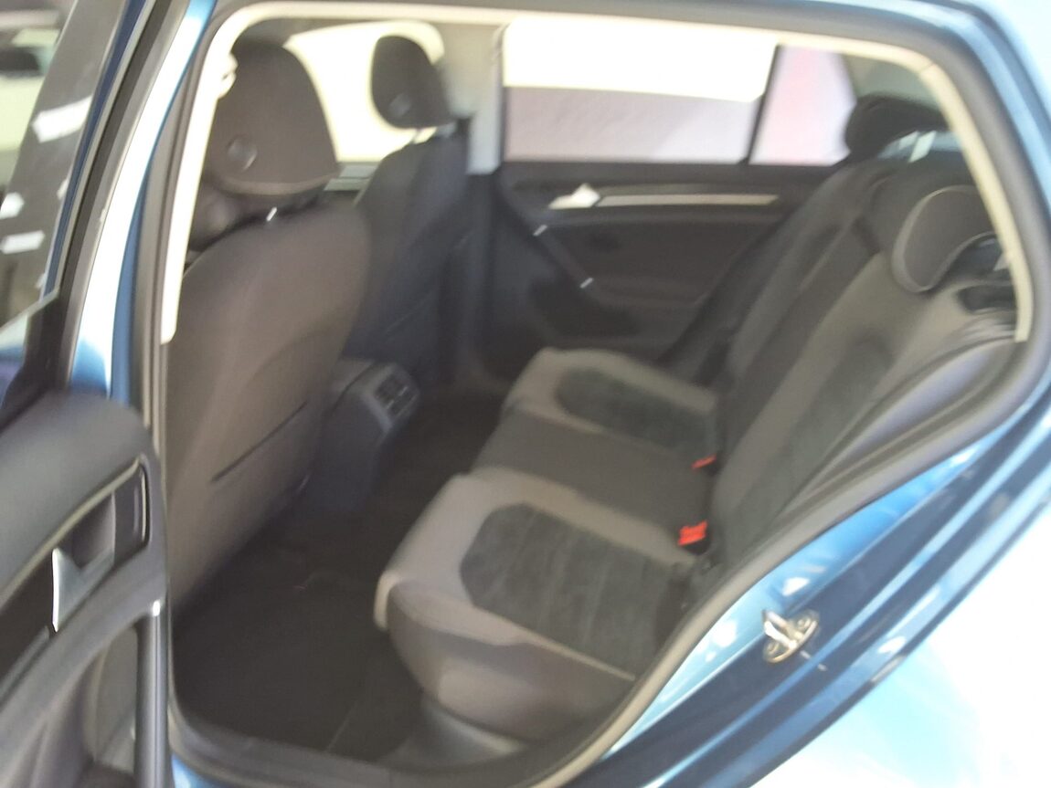 VOLKSWAGEN GOLF (7TH GEN) 2.0 TDI 2016 - zdjęcie 13