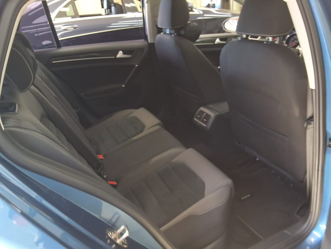 VOLKSWAGEN GOLF (7TH GEN) 2.0 TDI 2016 - zdjęcie 14