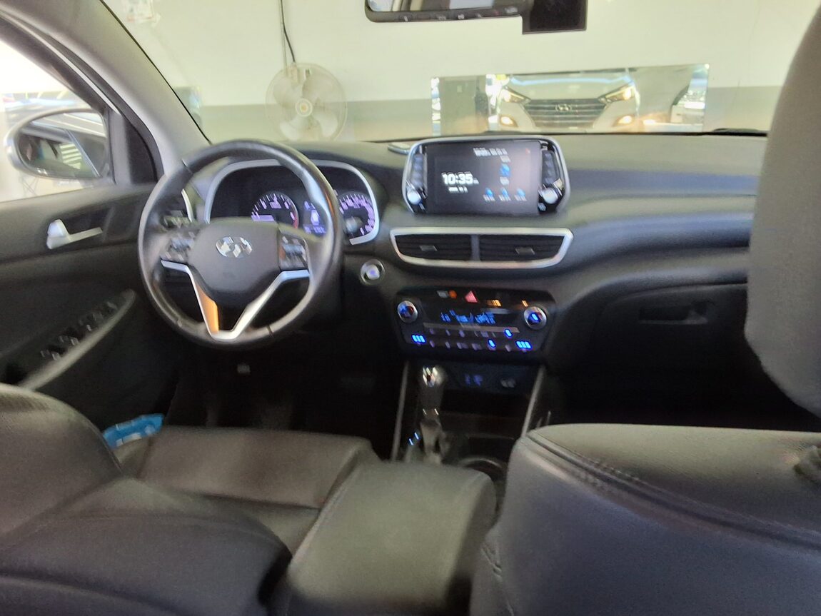 HYUNDAI NEW TUCSON 2.0 DIESEL 2WD PREMIUM 2019 - zdjęcie 11