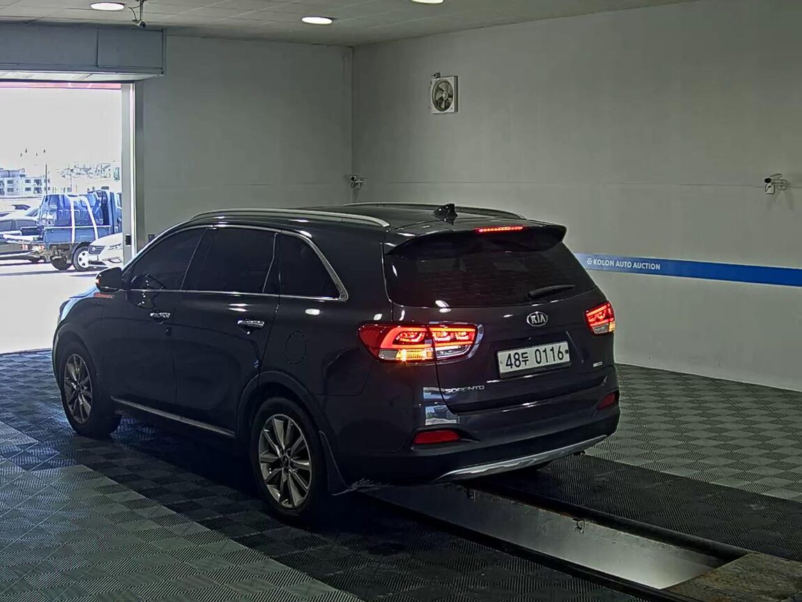 KIA ALL NEW SORENTO R2.2 2WD NOBLESSE SPECIAL 2016 - zdjęcie 6