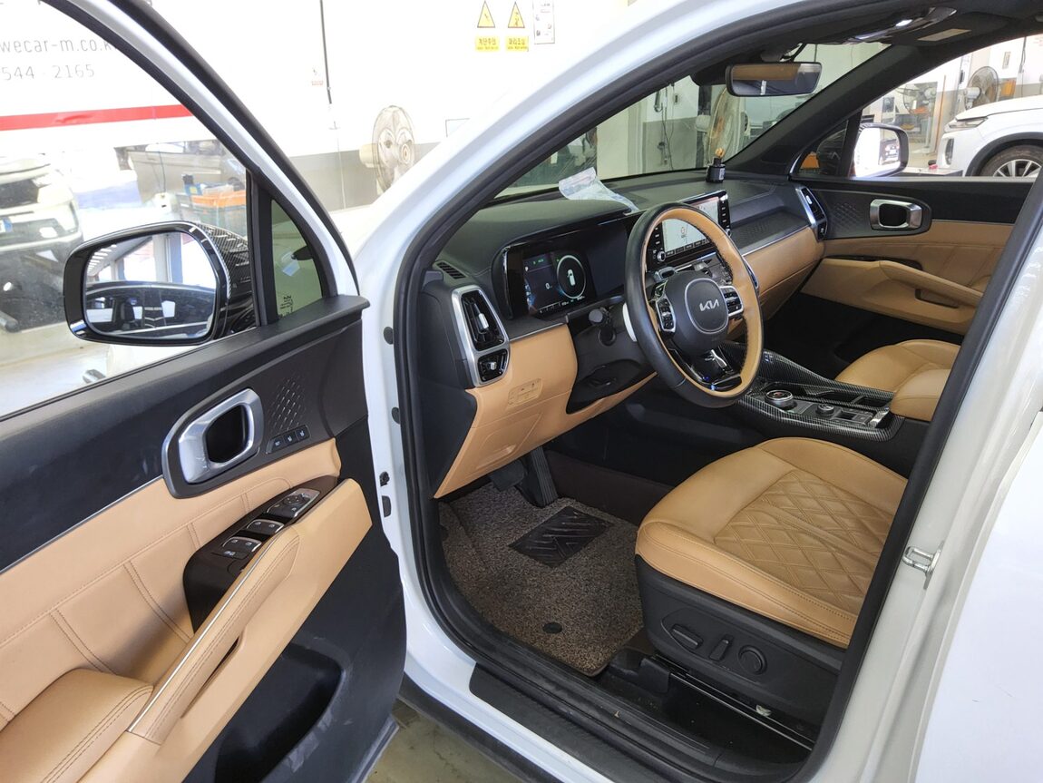 KIA NEW SORENTO HYBRID (MQ4) 1.6 HEV 2WD NOBLESSE 2023 - zdjęcie 10
