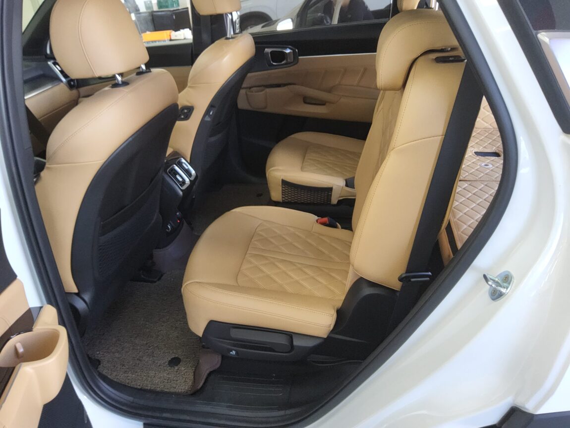 KIA NEW SORENTO HYBRID (MQ4) 1.6 HEV 2WD NOBLESSE 2023 - zdjęcie 12