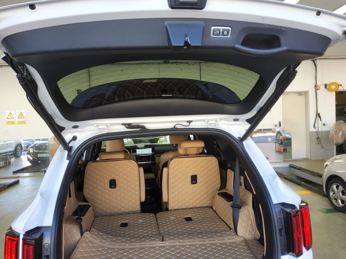 KIA NEW SORENTO HYBRID (MQ4) 1.6 HEV 2WD NOBLESSE 2023 - zdjęcie 15