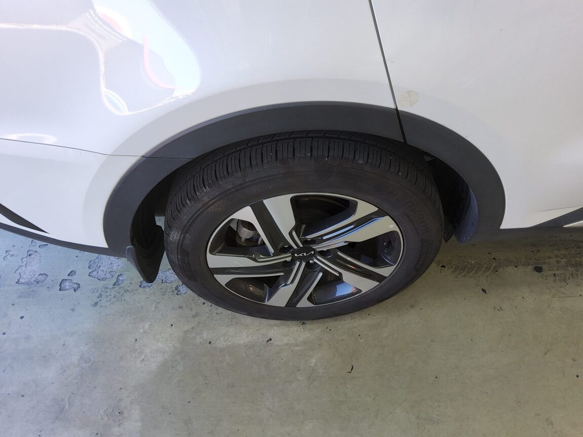 KIA NEW SORENTO HYBRID (MQ4) 1.6 HEV 2WD NOBLESSE 2023 - zdjęcie 24