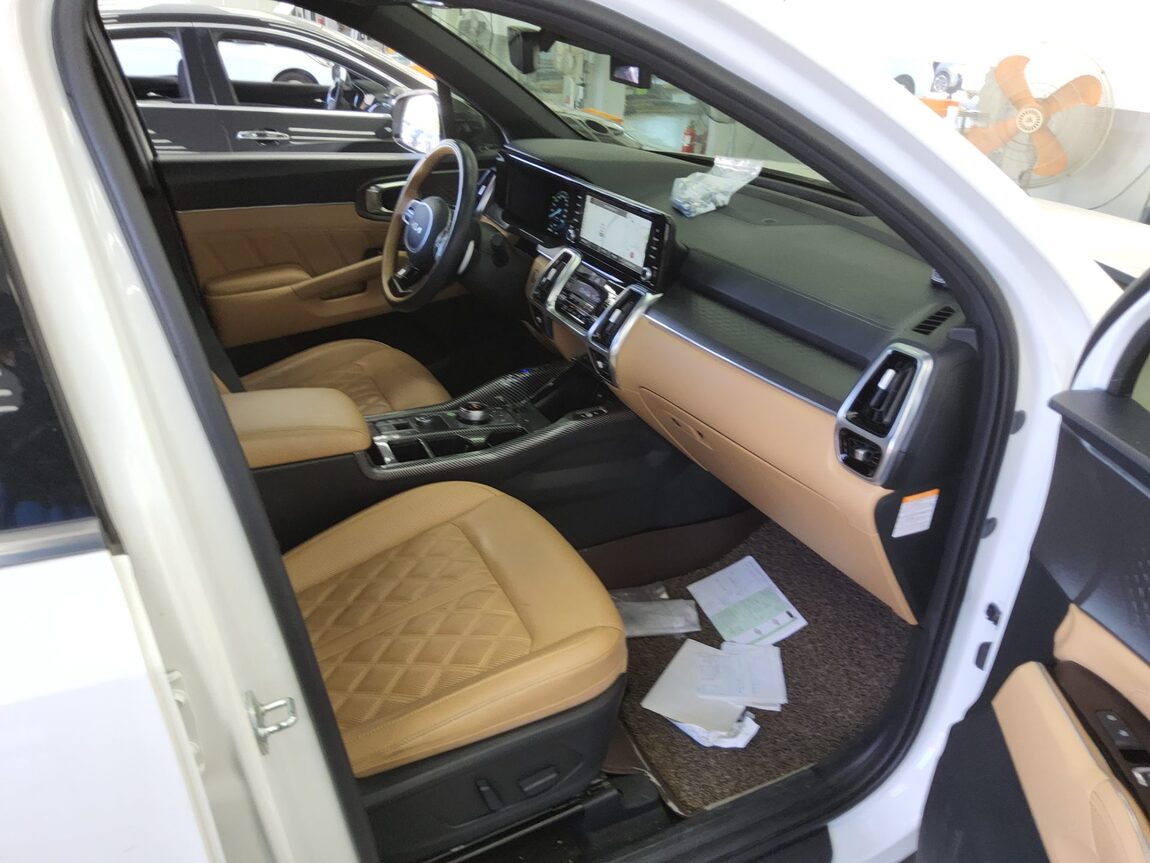 KIA NEW SORENTO HYBRID (MQ4) 1.6 HEV 2WD NOBLESSE 2023 - zdjęcie 14