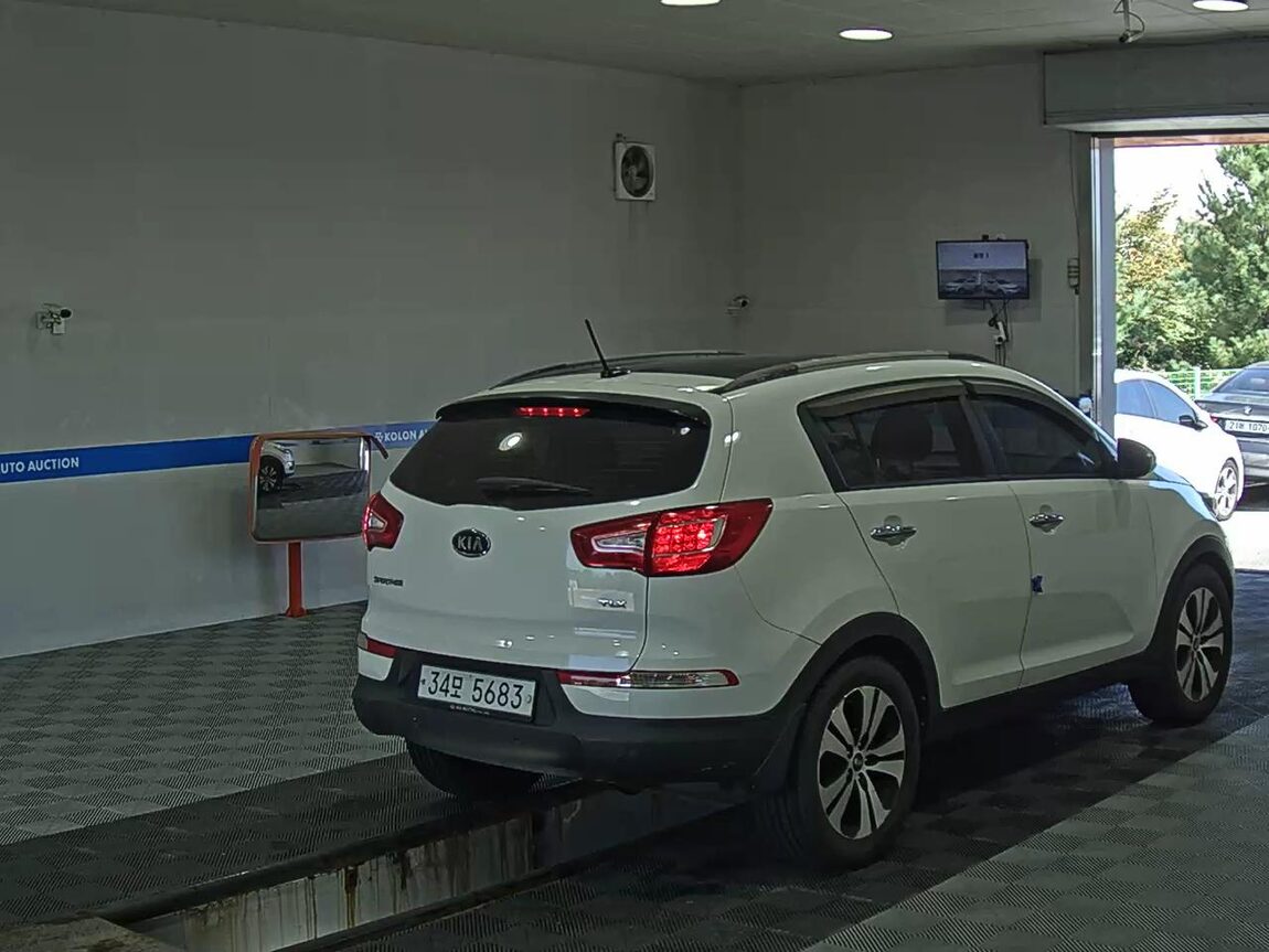 KIA SPORTAGE R DIESEL R2.0 2WD TLX LUXURY MODEL 2012 - zdjęcie 5