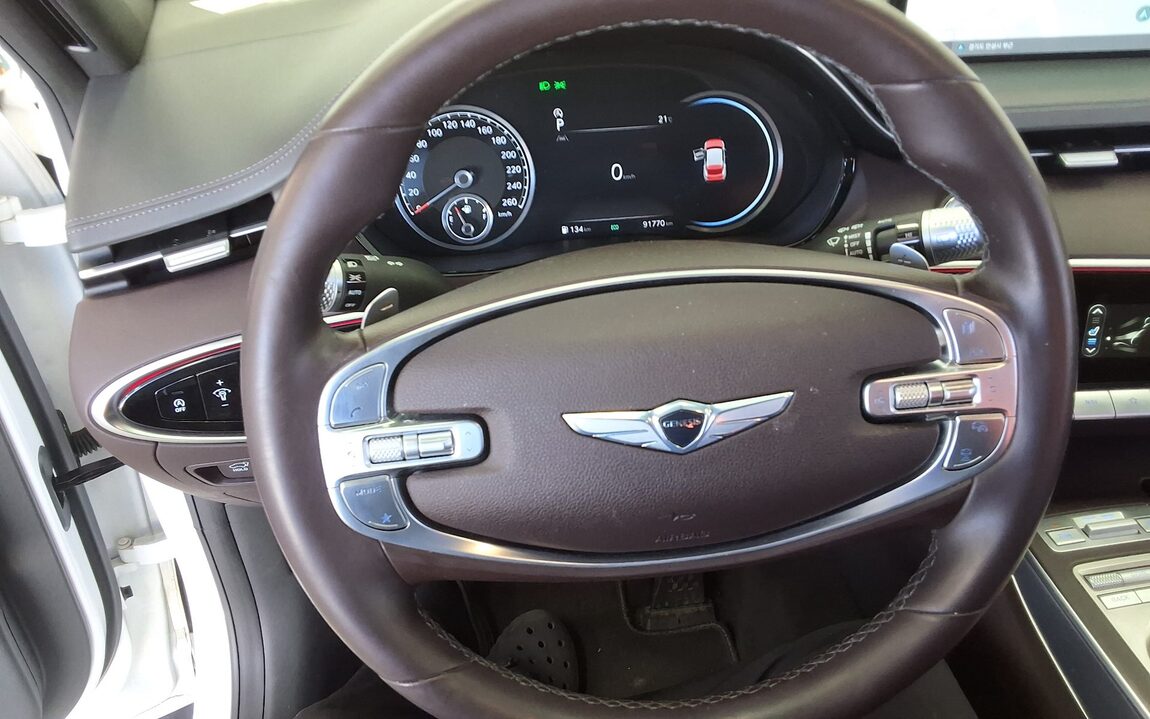 GENESIS GV70 2.5T 2WD BASE MODEL 2021 - zdjęcie 17