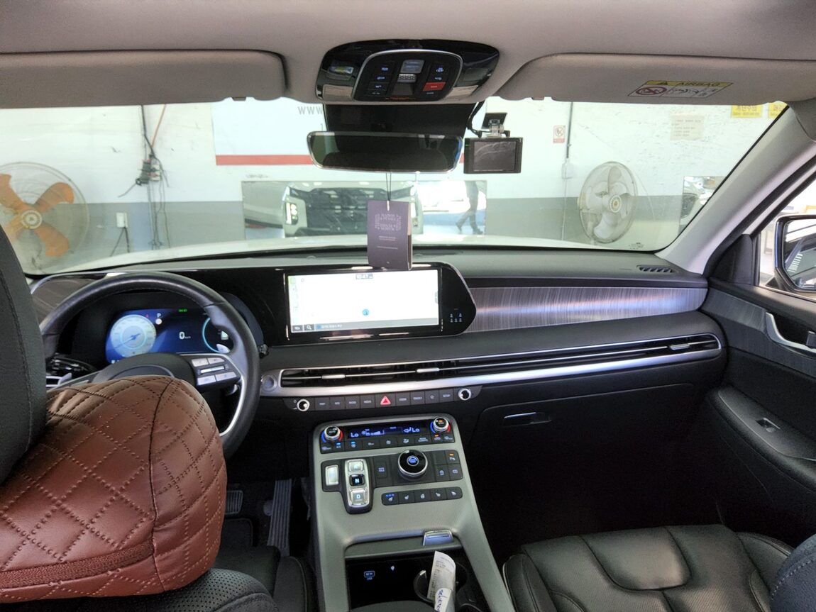 HYUNDAI THE NEW PALISADE 3.8 GASOLINE 2WD LE BLANC 2024 - zdjęcie 11