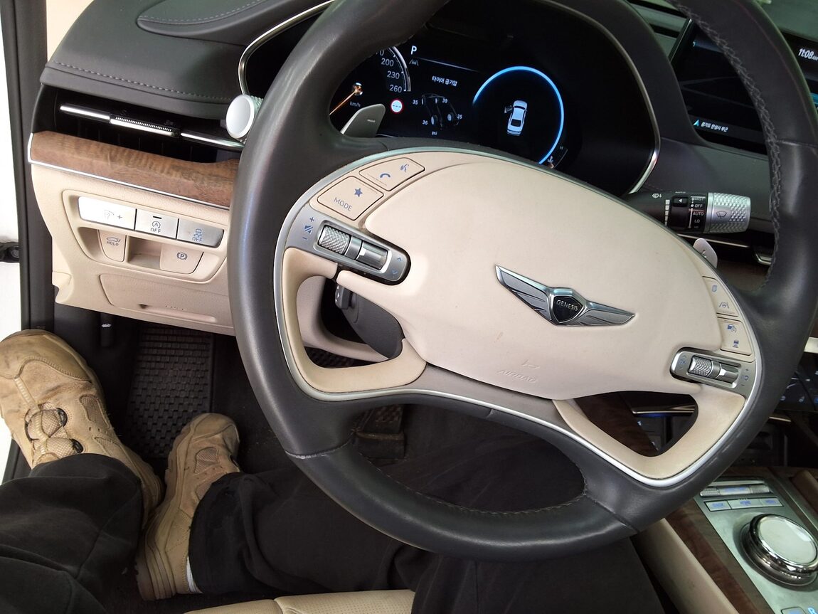 GENESIS THE ALL NEW G80 GASOLINE 2.5 AWD BASE MODEL 2023 - zdjęcie 23