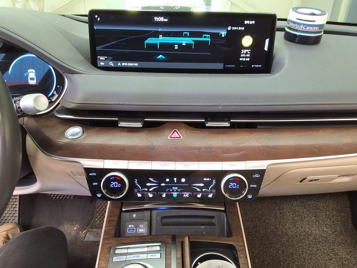 GENESIS THE ALL NEW G80 GASOLINE 2.5 AWD BASE MODEL 2023 - zdjęcie 24